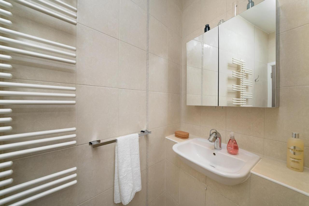 Huge & Central 3 Bedr, 4 Beds, 2,5 Bath Covent Gdn London Eksteriør billede
